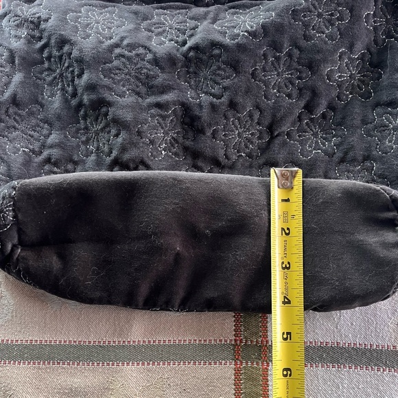 Old Navy Quilted Soft Velvety Gray Purse Zippered 16” x 12” NWOT - Picture 7 of 11